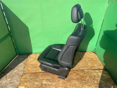 Сидіння переднє ліве E-class W212