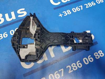 Кронштейн (тримач) ручки дверей Mercedes-Benz Sprinter W 906 (2006-2014) дорестайл