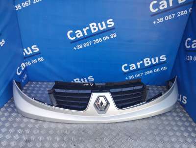 Накладка бампера переднего центральная Renault Trafic II, Opel Vivaro II, Nissan Primastar II (2006-2014) рестайл