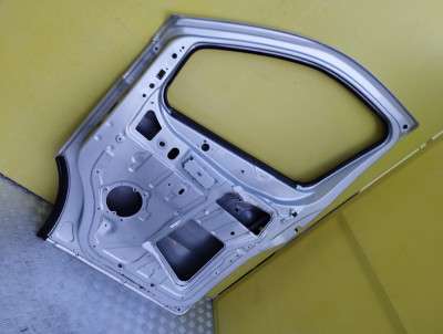 Двері передні праві Renault Trafic III, Opel Vivaro III (2014-2020)