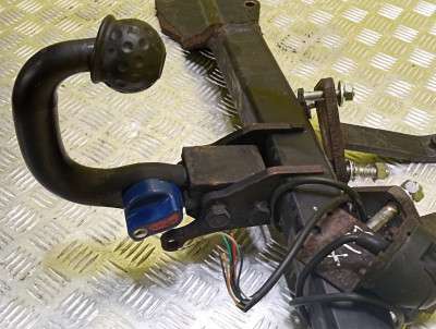 Фаркоп (причіпний пристрій) BMW X5 E53 (2003-2006) рестайл