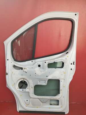 Двері передні праві Renault Trafic II, Opel Vivaro II, Nissan Primastar II (2001-2006) дорестайл