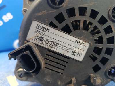 Генератор Volkswagen Touareg FL (2015-2018)