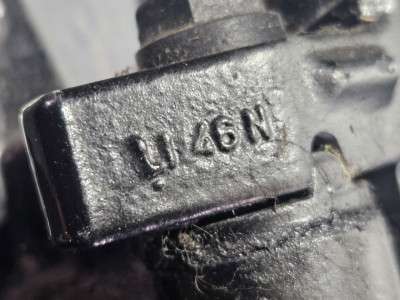 Петля двері права (низ/верх, зад/перед) Mercedes ML W164 (2005-2011)