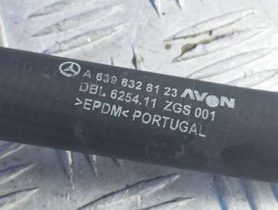 Патрубок охлаждения Mercedes-Benz Vito W 639 (2003-2010) дорестайл