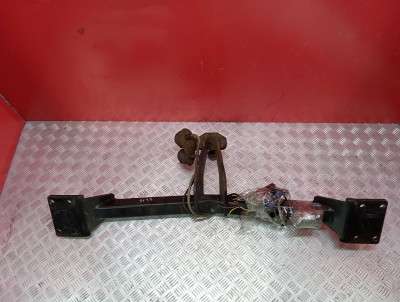 Фаркоп (прицепное устройство) Volkswagen Touareg (2007-2010) рестайл