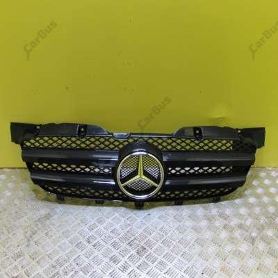 Решетка радиатора Mercedes-Benz Sprinter W 906 (2006-2014) дорестайл