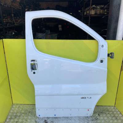 Двері передні праві Renault Trafic II, Opel Vivaro II, Nissan Primastar II (2001-2006) дорестайл