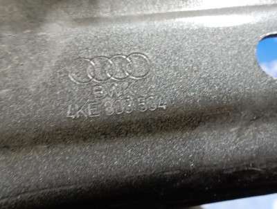Кронштейн (опора) правого крыла Audi E-TRON