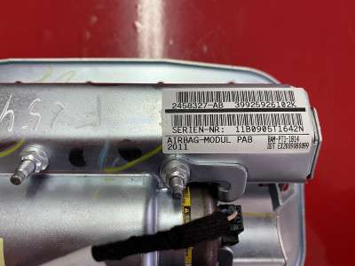 Подушка безпеки пасажира (в торпедо) BMW X3 F25 (2010-2017)