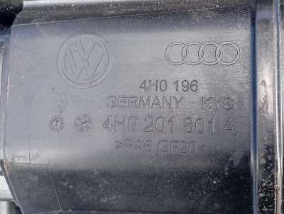 Абсорбер парів палива Audi Q7 4M(2015-2020)