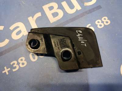Бризговик передній Renault Trafic II, Opel Vivaro II, Nissan Primastar II (2006-2014) рестайл