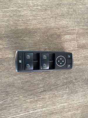 Блок керування склопідйомниками E-class W212