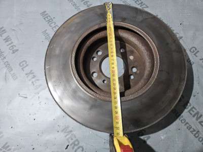 Диск тормозной передний Mercedes ML W164 (2005-2011)