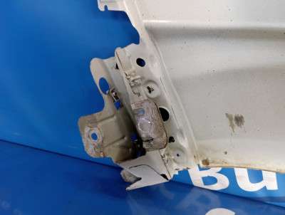 Крило переднє праве Renault Trafic II, Opel Vivaro II, Nissan Primastar II (2001-2006) дорестайл