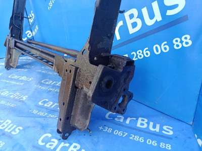 Балка підвіски задня (підрамник) Renault Trafic II, Opel Vivaro II, Nissan Primastar II (2006-2014) рестайл