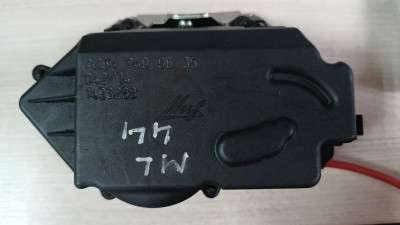 Замок крышки (двери) багажника Mercedes ML W164 (2005-2011)