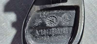 Ручка дверей зовнішня передня ліва Mercedes ML W164 (2005-2011)