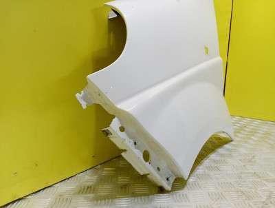 Крыло переднее левое Renault Trafic II, Opel Vivaro II, Nissan Primastar II (2006-2014) рестайл