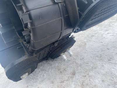 Корпус пічки Nissan Rogue 2014-2020