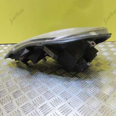 Фара передня права Renault Trafic II, Opel Vivaro II, Nissan Primastar II (2006-2014) рестайл