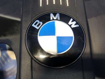 Накладка декоротивна (на ДВС) BMW X5 F15 (2013-2018)
