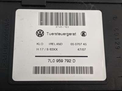 Моторчик стеклоподъемника Volkswagen Touareg (2007-2010) рестайл