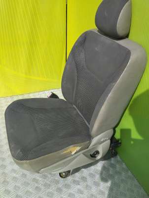 Сидіння одинарне Renault Trafic II, Opel Vivaro II, Nissan Primastar II (2006-2014) рестайл