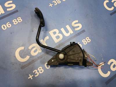 Педаль газа Renault Trafic II, Opel Vivaro II, Nissan Primastar II (2006-2014) рестайл