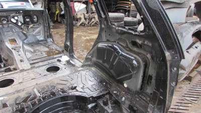 Кузов Volkswagen Touareg (2003-2006) дорестайл