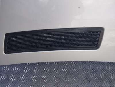 Капот Renault Trafic II, Opel Vivaro II, Nissan Primastar II (2006-2014) рестайл