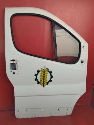 Дверь передняя правая Renault Trafic II, Opel Vivaro II, Nissan Primastar II (2006-2014) рестайл