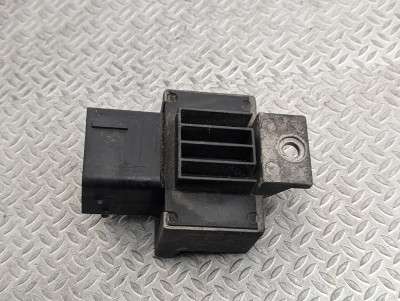Реле свечей накала Renault Trafic II, Opel Vivaro II, Nissan Primastar II (2006-2014) рестайл