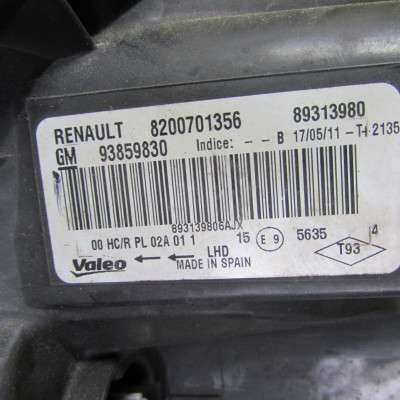 Фара передня права Renault Trafic II, Opel Vivaro II, Nissan Primastar II (2006-2014) рестайл