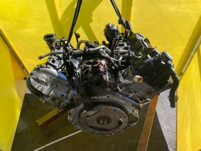 Двигун  CVVA 3.0 TDI Volkswagen Touareg FL (2015-2018)