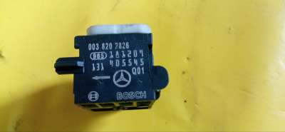 Датчик удару боковий Mercedes ML W164 (2005-2011)