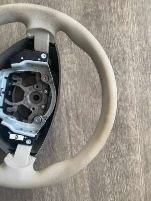 Руль Nissan LEAF I 2010-2017
