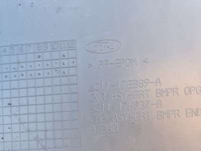 Ікло (кут) бампера лівий Ford Transit MK7 (V347 / V348; 2006—2013