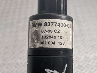 Моторчик (насос) омивача BMW X5 E53 (2003-2006) рестайл