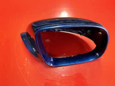 Накладка декоративна дзеркала (верхня) Volkswagen Touareg (2007-2010) рестайл