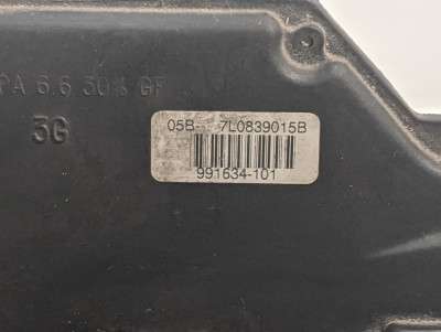 Замок дверей задньої лівої Volkswagen Touareg (2003-2006) дорестайл