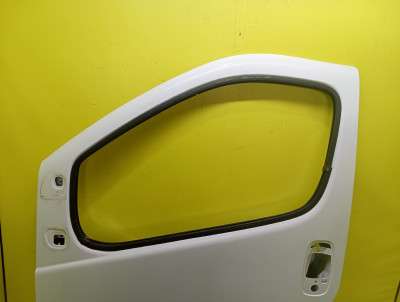 Дверь передняя левая Renault Trafic II, Opel Vivaro II, Nissan Primastar II (2006-2014) рестайл