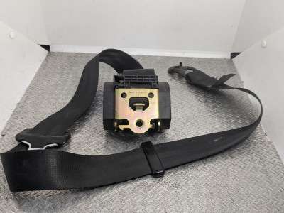 Ремень безпеки передній правий Renault Trafic II, Opel Vivaro II, Nissan Primastar II (2006-2014) рестайл