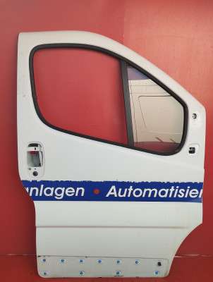 Двері передні праві Renault Trafic II, Opel Vivaro II, Nissan Primastar II (2001-2006) дорестайл