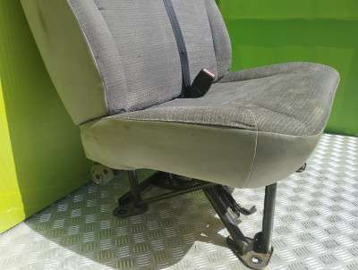 Сидение двойное Renault Trafic II, Opel Vivaro II, Nissan Primastar II (2006-2014) рестайл