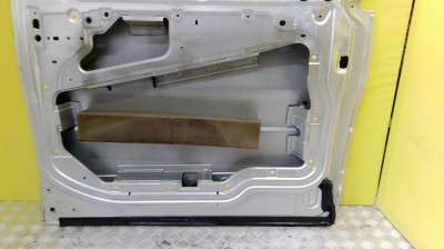 Дверь сдвижная правая Renault Trafic II, Opel Vivaro II, Nissan Primastar II (2006-2014) рестайл