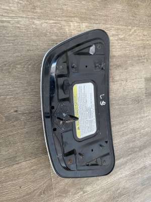 Кришка лючка порта зарядки Nissan LEAF I 2010-2017