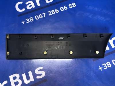 Накладка декоративна (молдинг) передніх лівих дверей Mercedes-Benz Sprinter W 906 (2006-2014) дорестайл