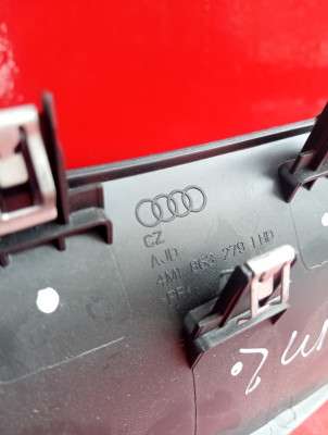 Декоративна накладка на торпедо Audi Q7 4M(2015-2020)