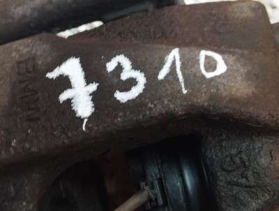 Супорт передній лівий BMW X3 F25 (2010-2017)